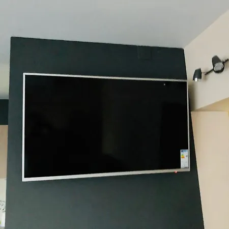 V7 Petite Maison בית נופש שיופוק
